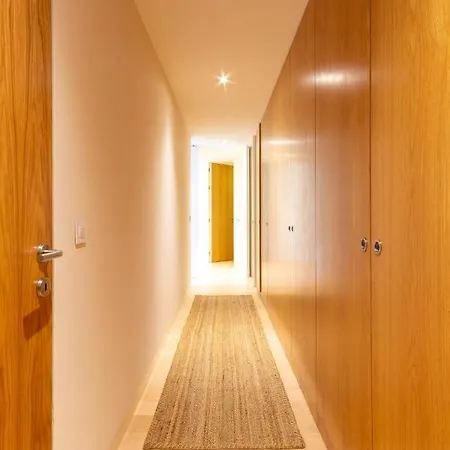 Garca Real Flats Apartment Porto